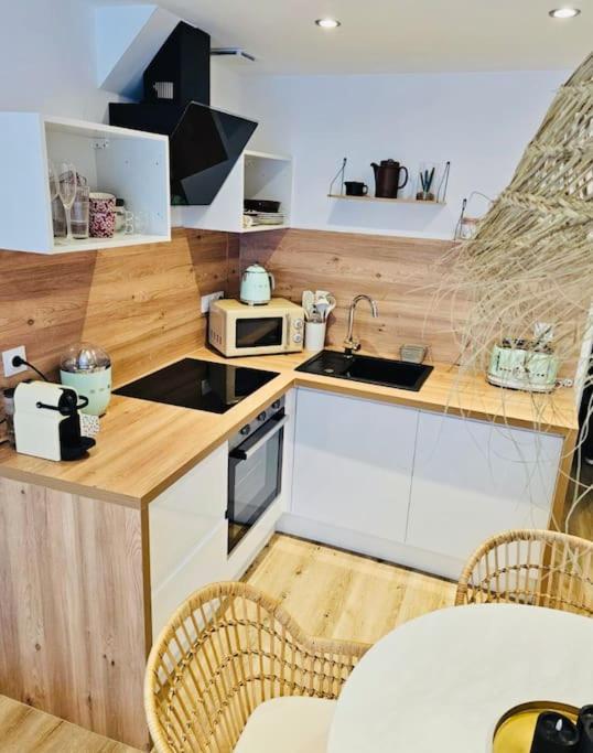 Apartament Refuge Boheme Au Coeur Du Jura Morez Zewnętrze zdjęcie